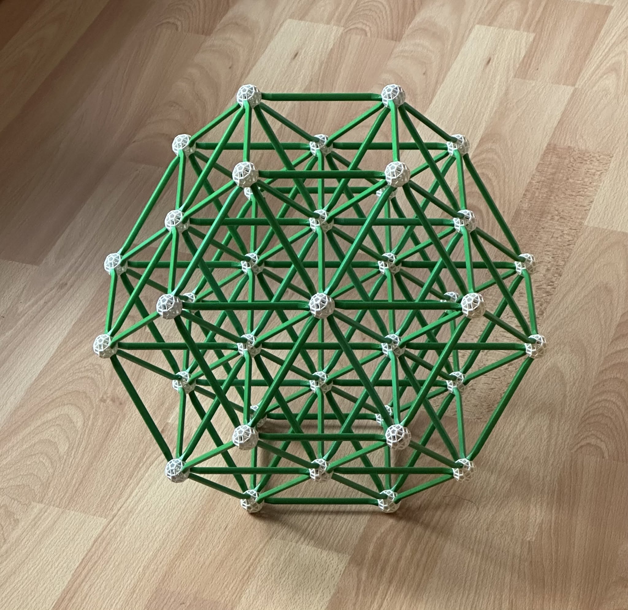Paulo Freire's green Zometool construction of the octahedral green 2 projection